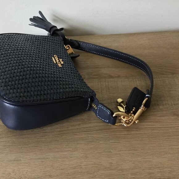 COACH CH215 Straw+Leather Mix Nolita 15 Navy Wristlet & Coach Gold Cherry Charm - Picture 7 of 9